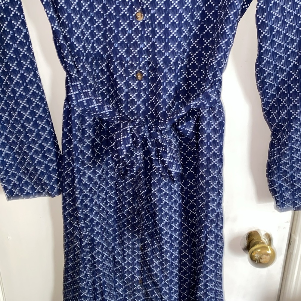 Dress - Picture 3 of 6